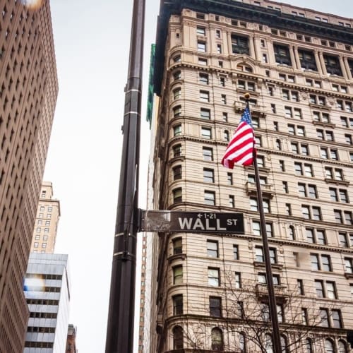 Wall Street sign on lamp-post in downtown Manhattan, New York City NY032