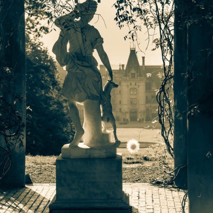 The statue of Diana, goddess of the hunt, located on the hill overlooking Biltmore House, Asheville, North Carolina, USA. NC015