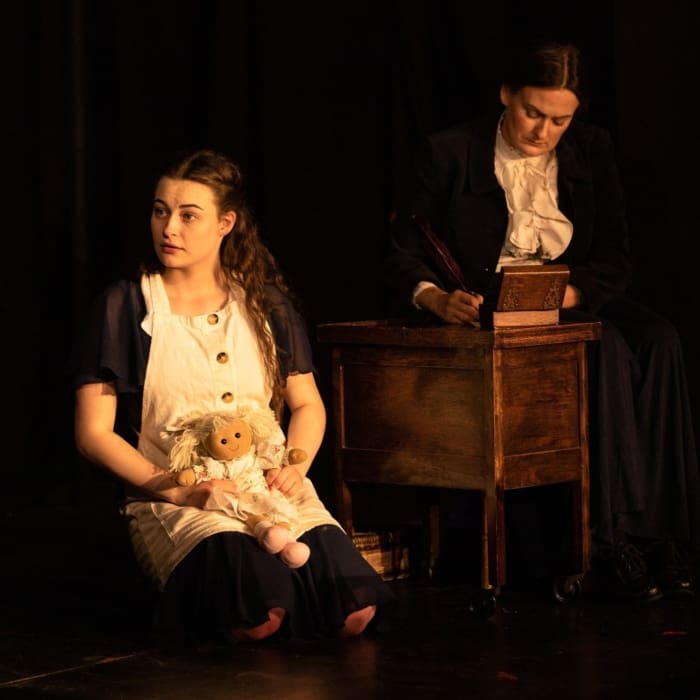 Nina Gray as Sarah Burns and Lori Flannigan as Jean Armour in Fearless Players&#039; &#039;Armour: A Herstory of the Scottish Bard&#039;. FP020