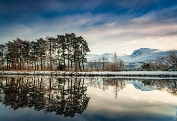 Ben Nevis and the Caledonian Canal at Banavie, Lochaber, Scotland. HC030