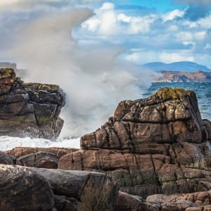 Breaking waves against the rocky shore at Lonbain, Applecross, Scotland. AP030