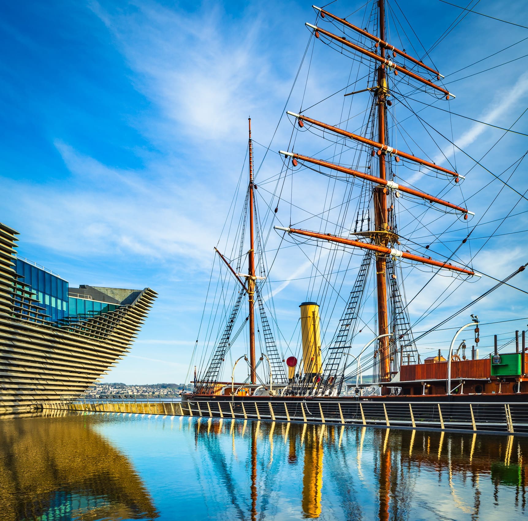 RRS Discovery and the Dundee V&A, Dundee, Scotland.