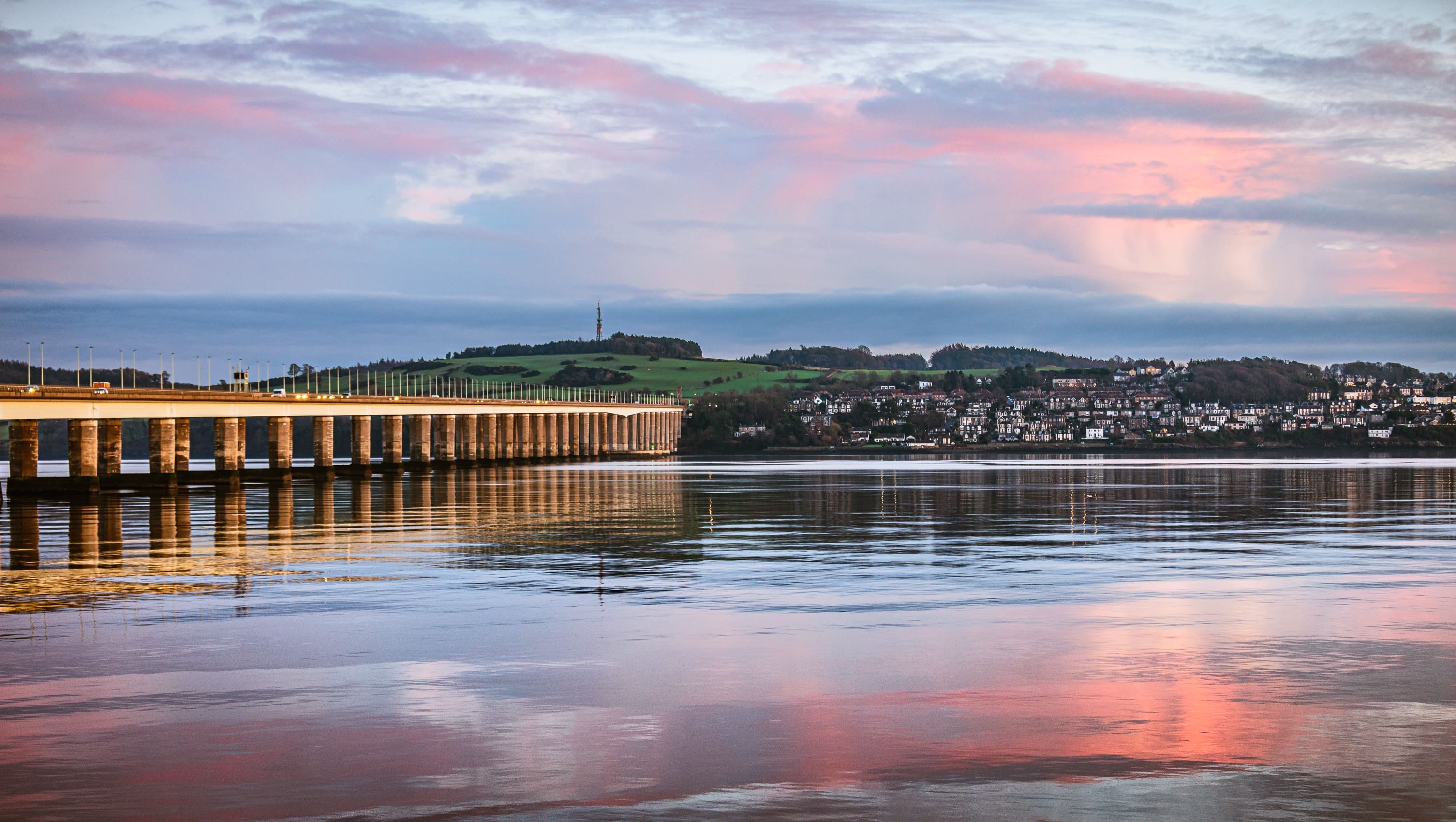 Sunset over the Tay, Dundee, Scotland.